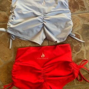 2 pairs scrunch bum shorts